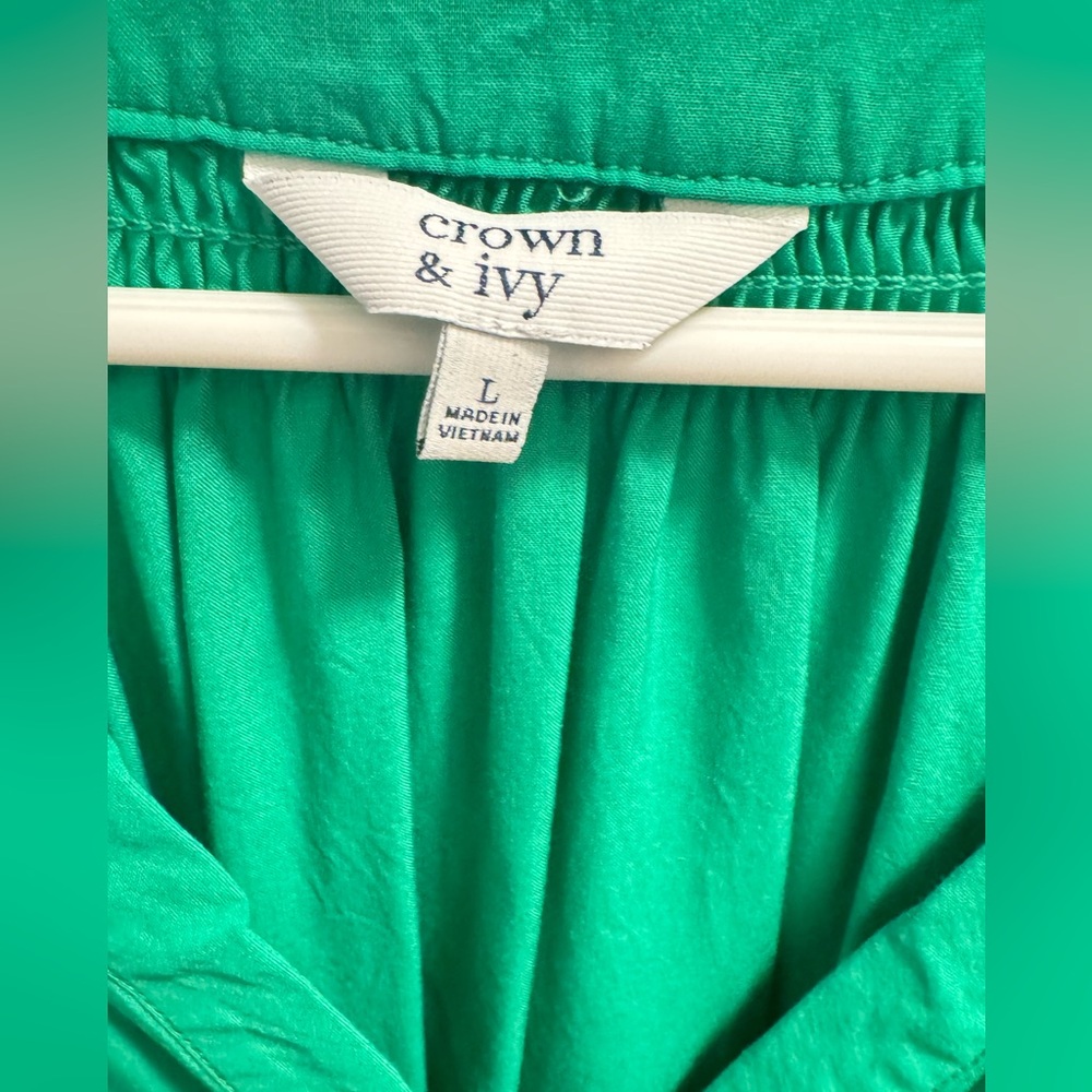 Women’s Crown & Ivy Long Sleeve Blouse|V-Neck|Green|Size L|EUC/Worn Twice - Picture 3 of 4
